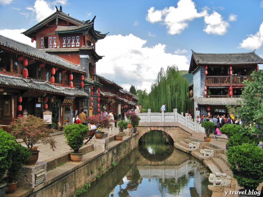 See Lijiang Speakeasy Language Center